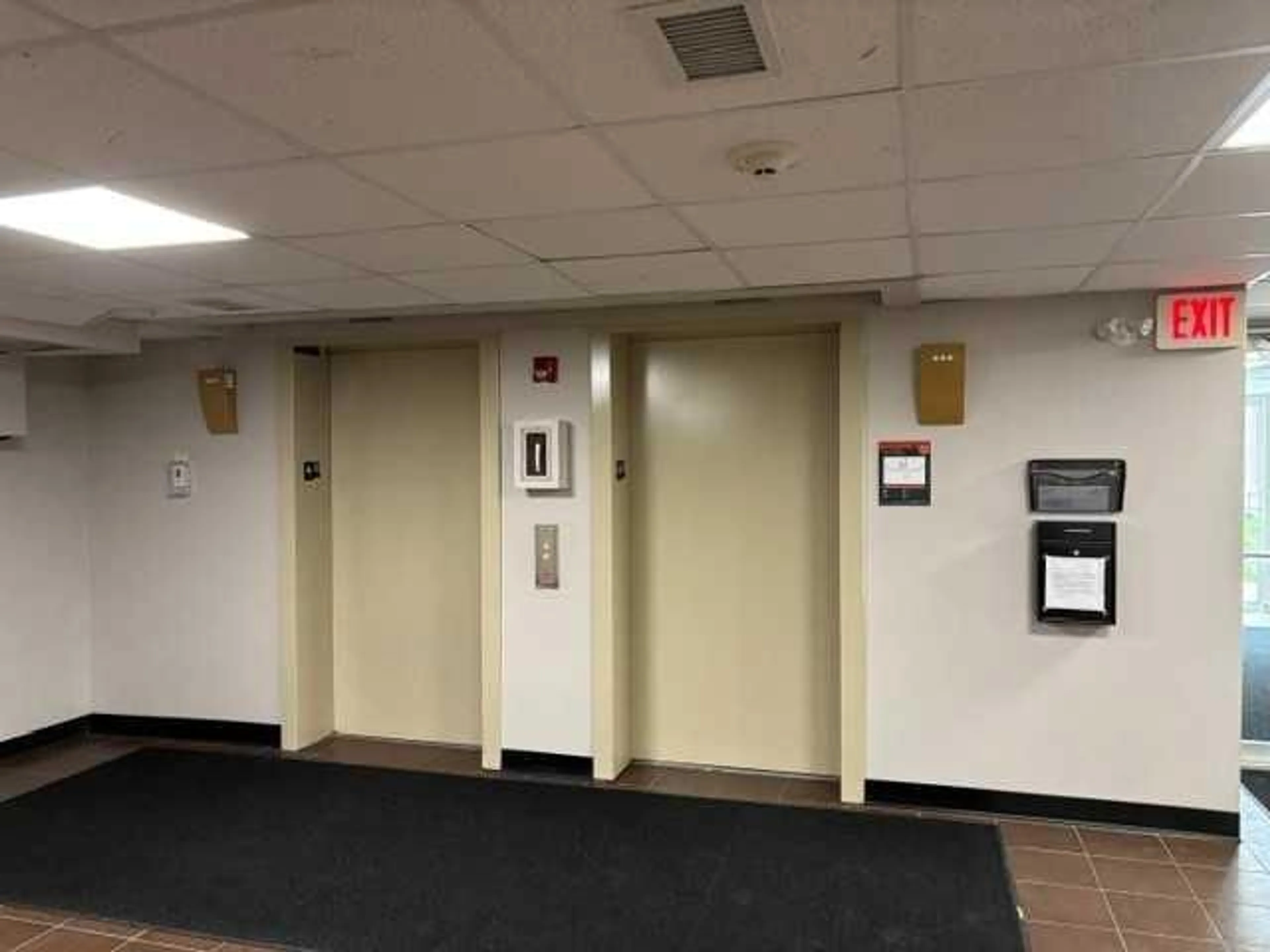 pillar/IMG-A2319366_4.jpg