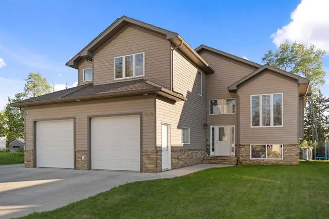 45B Beaver Dr, Whitecourt