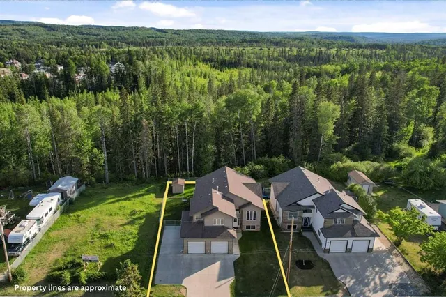45B Beaver Dr, Whitecourt 2