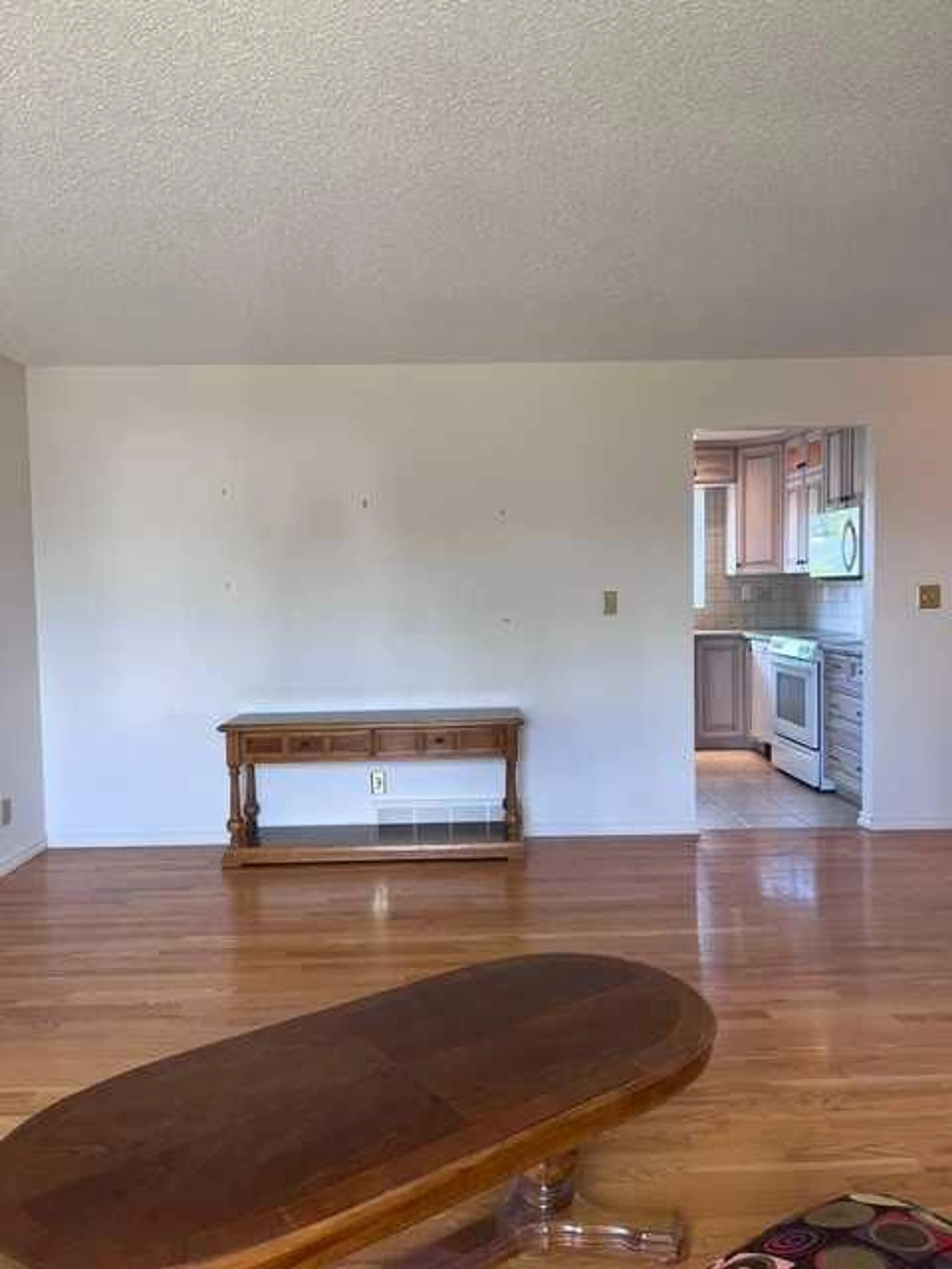pillar/IMG-A2319583_4.jpg