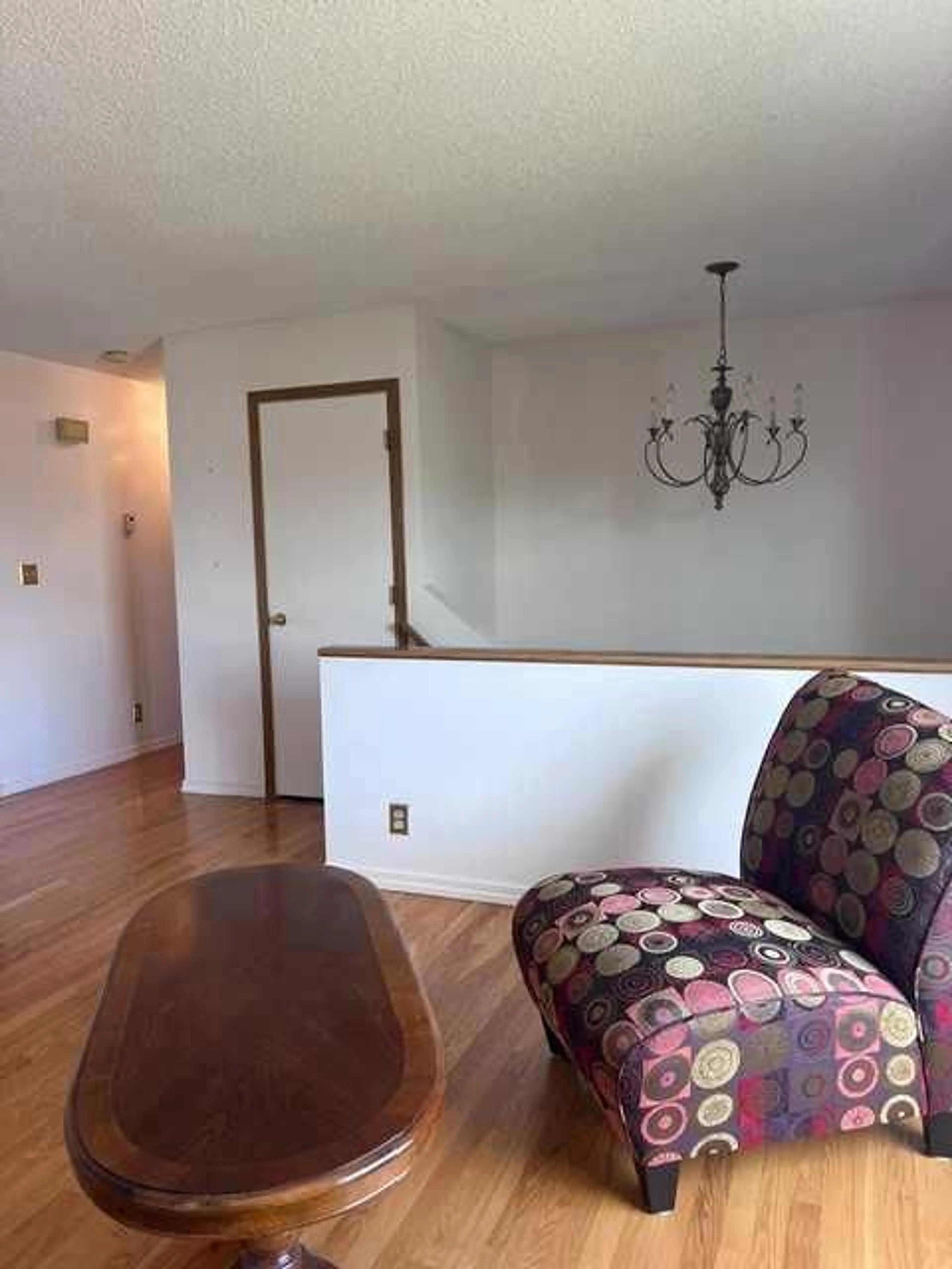 pillar/IMG-A2319583_5.jpg