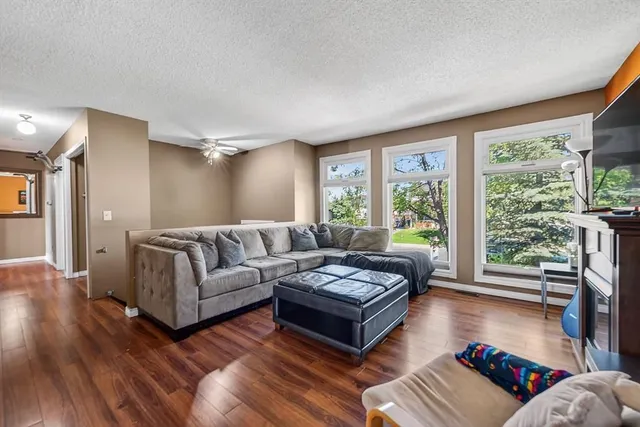 408 Rundleville Pl, Calgary 3