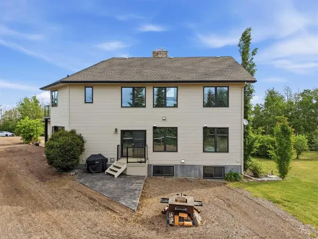 39222 Highway 20, Rural Lacombe County 5