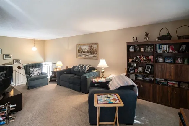 4118 60 St #2, Camrose 4