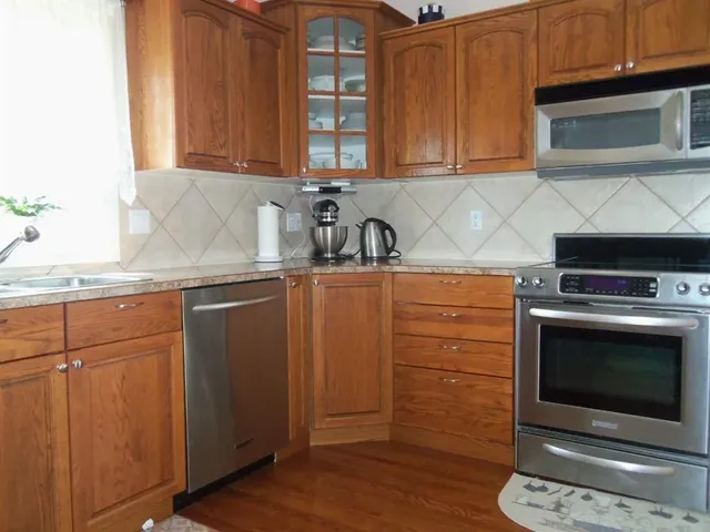 10330 83 St, Peace River 4