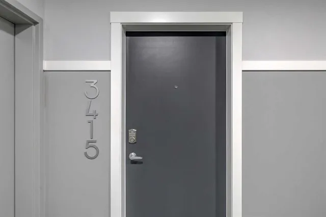 33 Carringham Gate #3415, Calgary 3