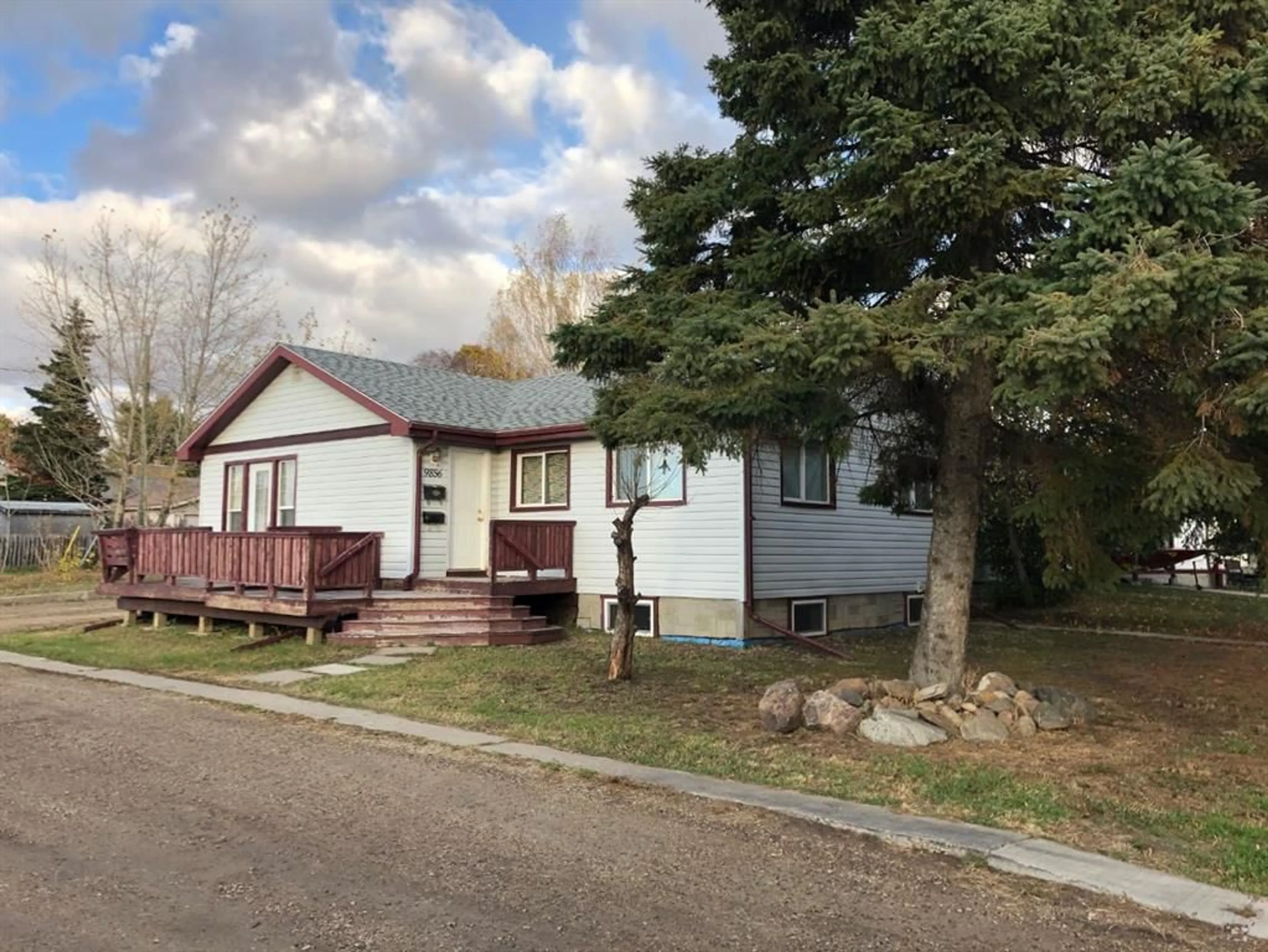 pillar/IMG-A2319894_1.jpg