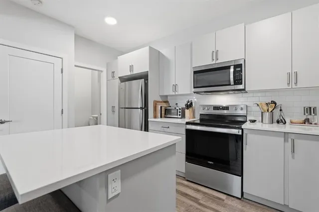 15 Tuscany Summit Sq, Calgary 5