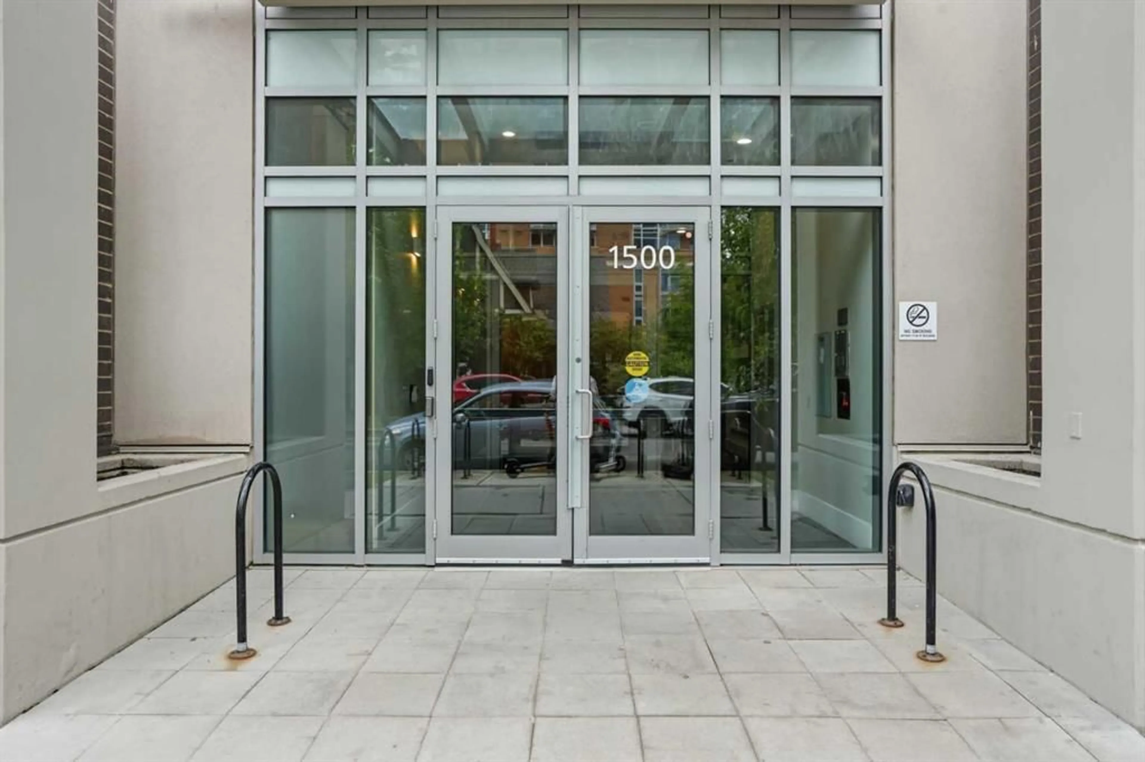 pillar/IMG-A2320654_3.jpg