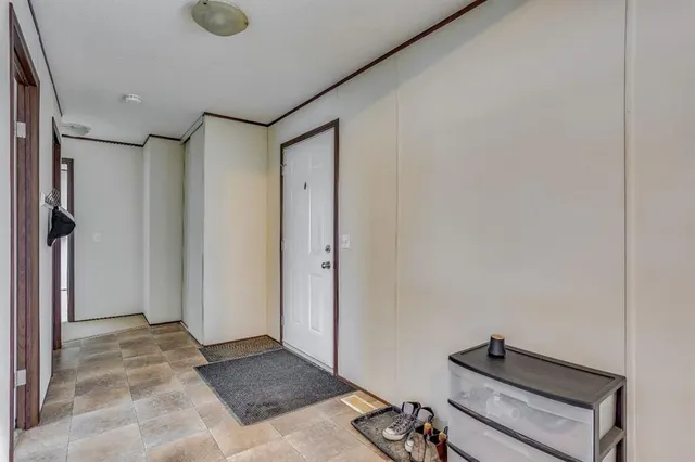 292 Greenwich Lane, Fort McMurray 3