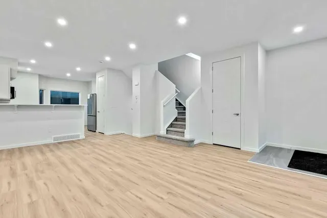 407 Strathcona Cir, Strathmore 5