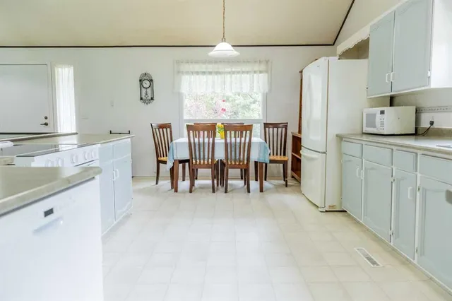 49118 Hwy 759, Rural Brazeau County 5