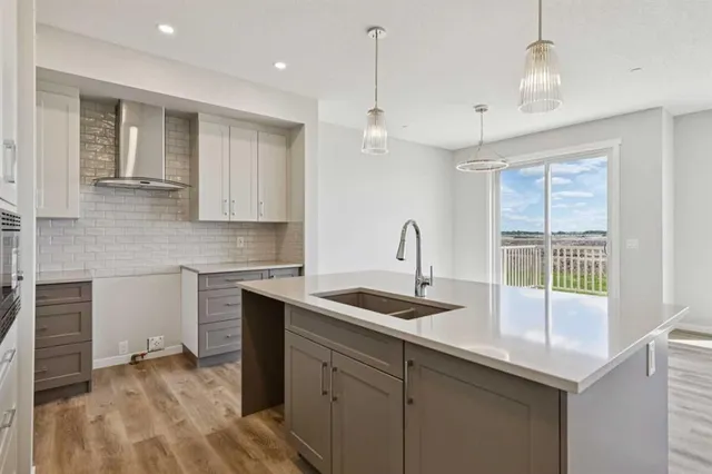 374 Hotchkiss Manor, Calgary 4
