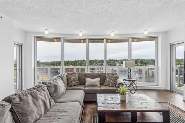 817 15 Ave #1103, Calgary 2