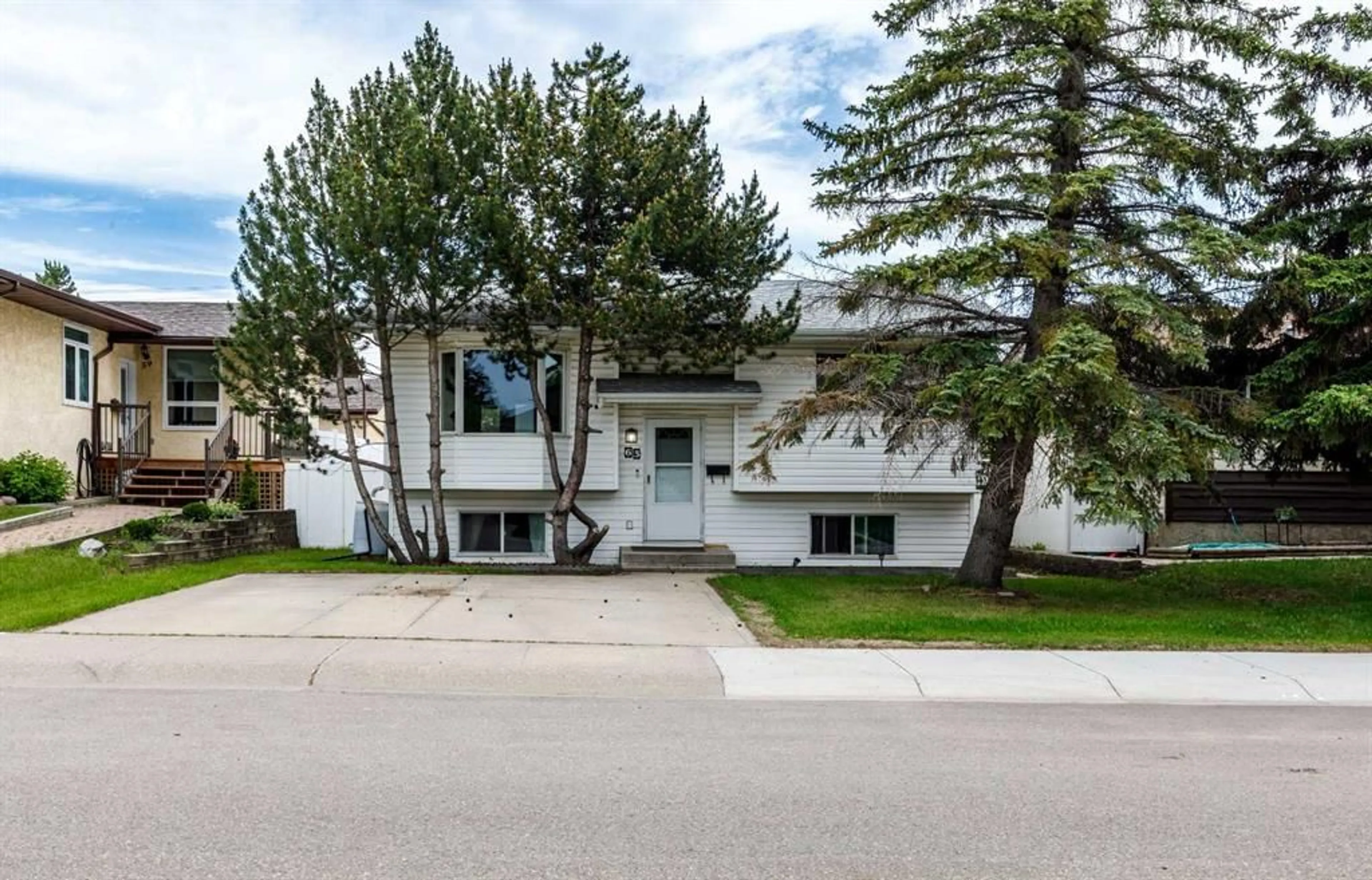 pillar/IMG-A2321715_3.jpg