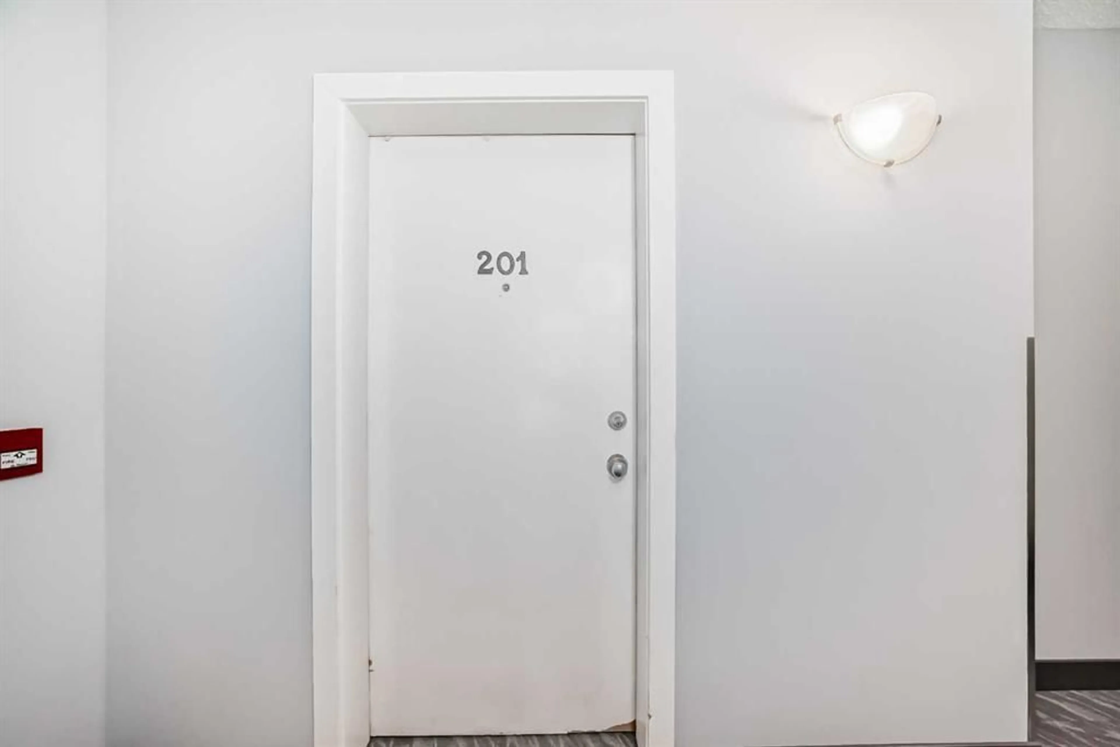 pillar/IMG-A2321845_4.jpg