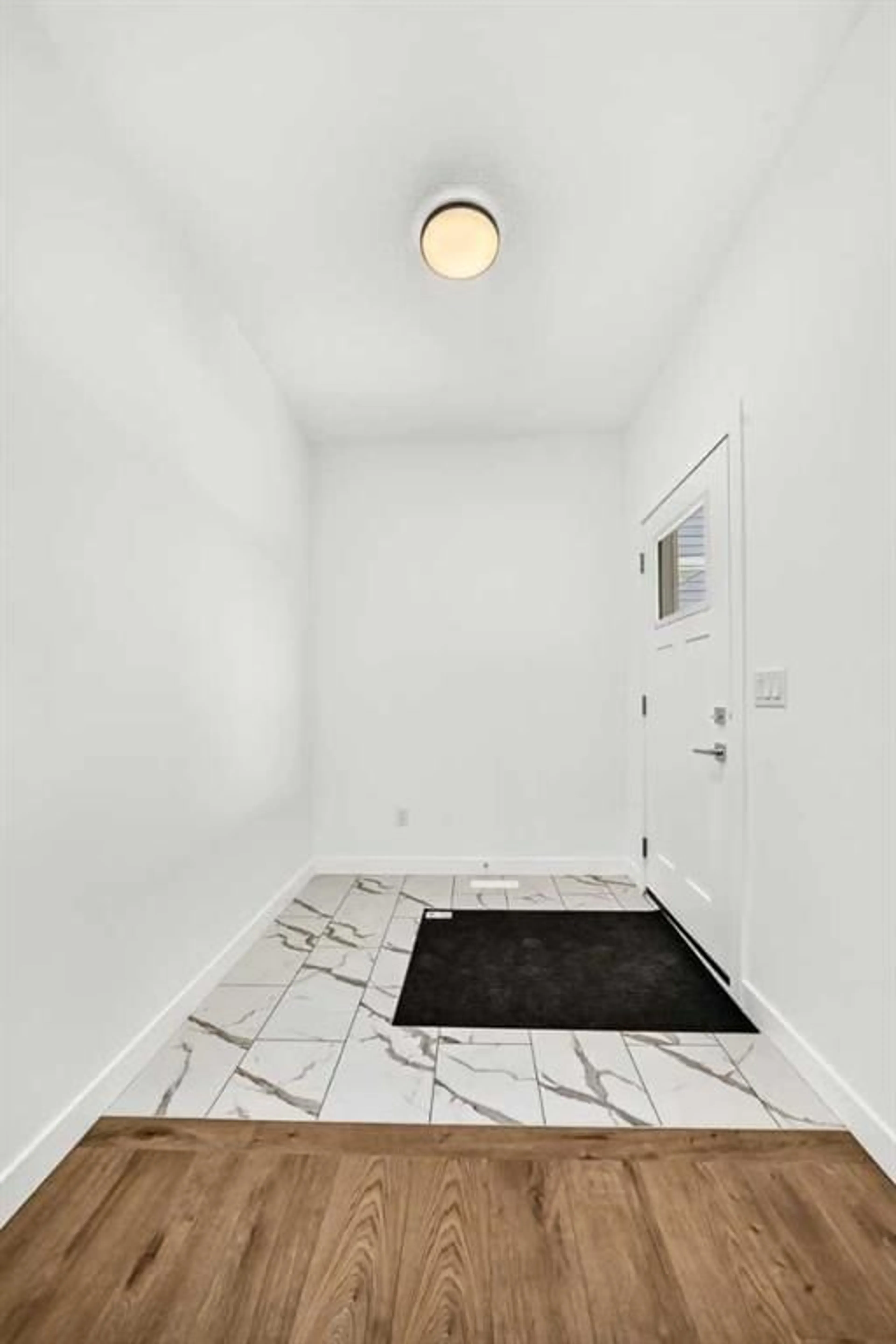 pillar/IMG-A2321885_5.jpg
