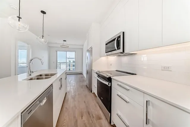 63 Corner Glen Cres #2107, Calgary 2