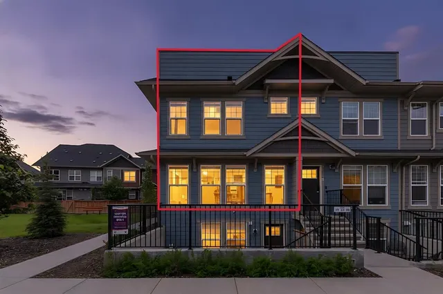 237 Cranbrook Sq, Calgary 2