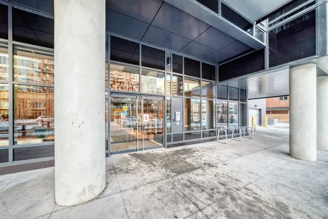 730 2 Ave #1012, Calgary 4