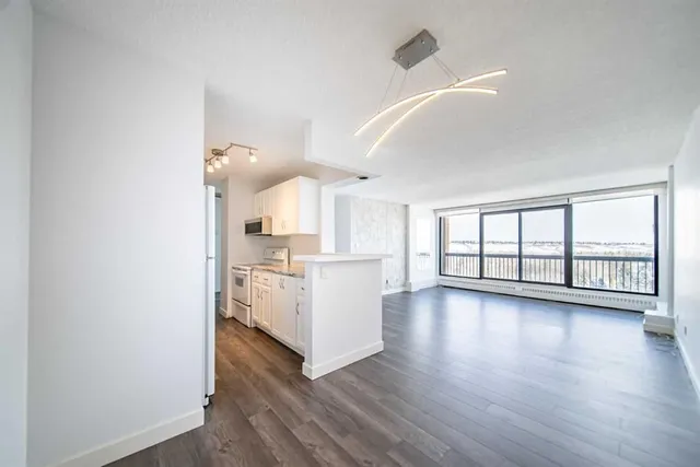 8604 48 Ave #712, Calgary 5