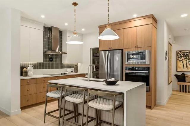 148 Lucas Green, Calgary 5