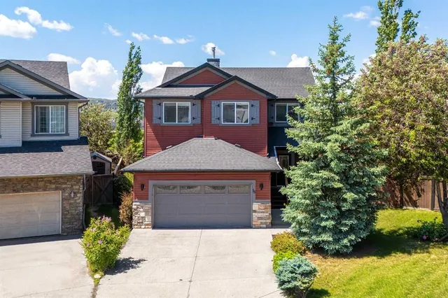 18 Hidden Creek Manor, Calgary 2
