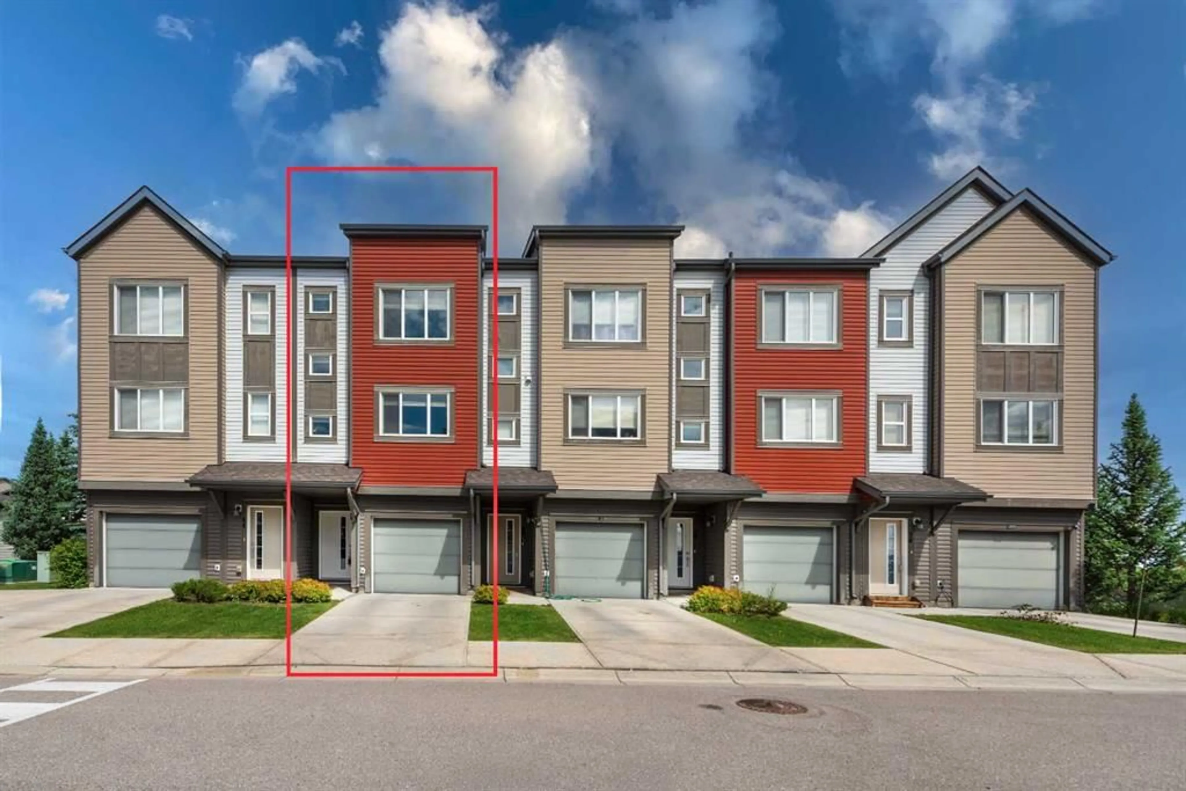 pillar/IMG-A2322857_1.jpg