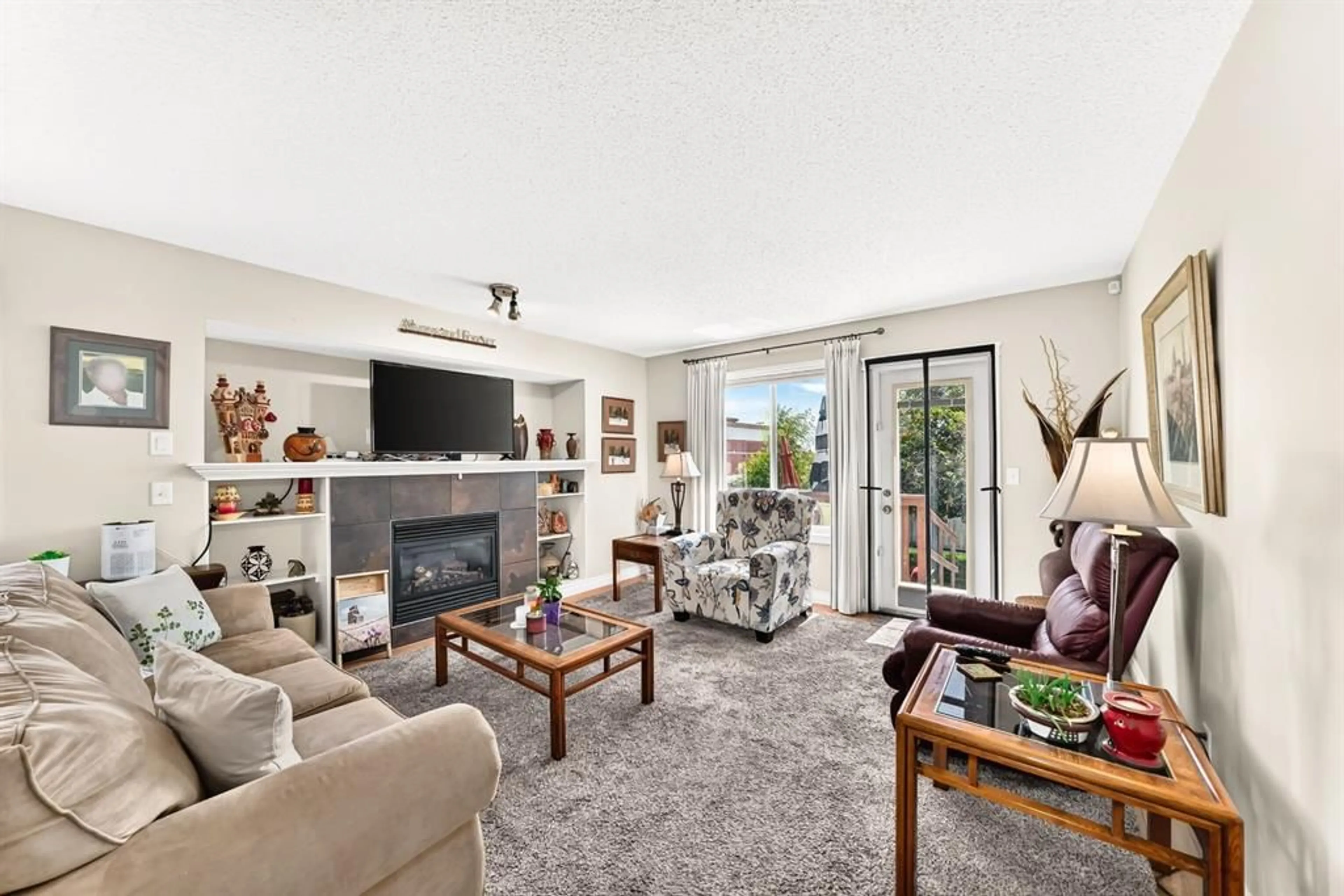 pillar/IMG-A2322997_4.jpg