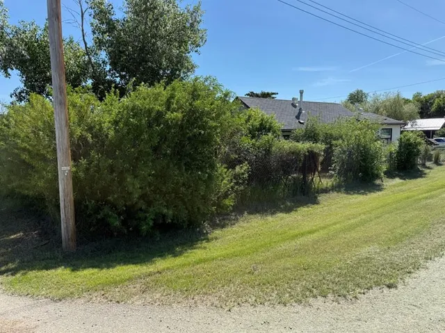 432 Center Street CM, Drumheller 4