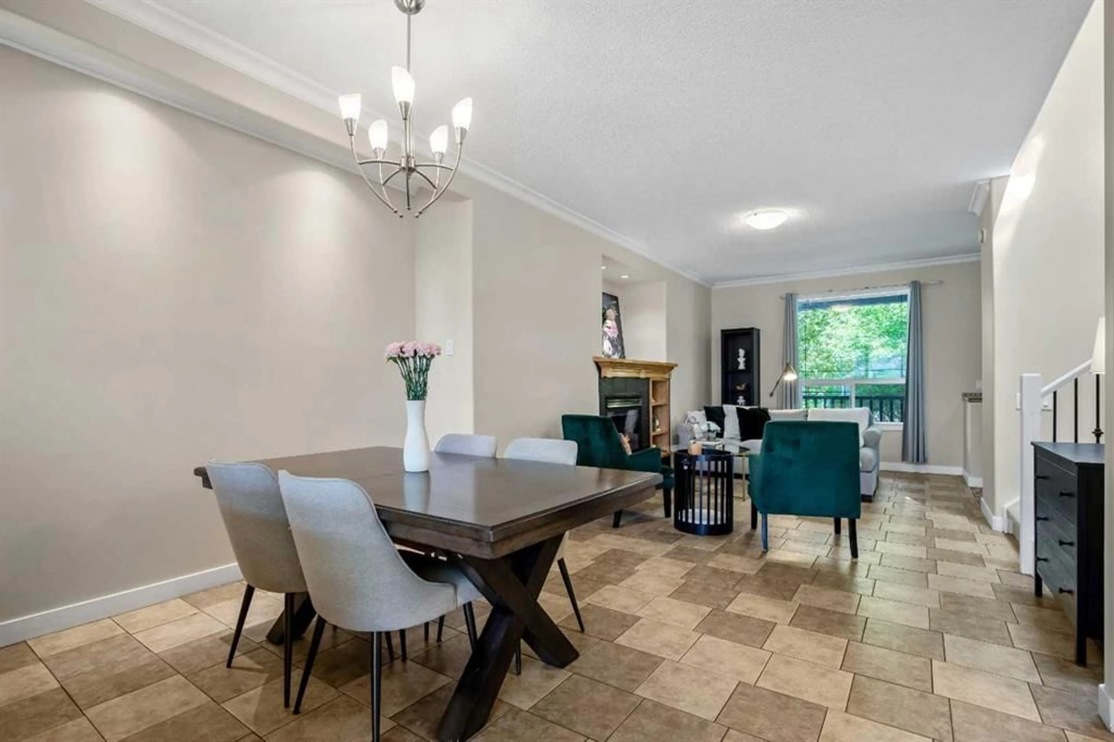 pillar/IMG-A2323160_5.jpg