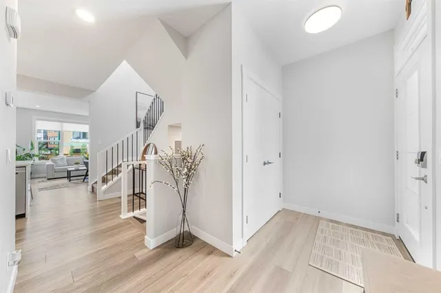 116 Rowmont Heath, Calgary 5