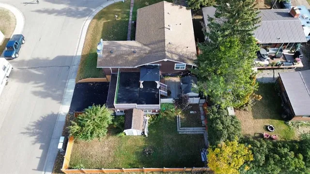 5015 35 St, Innisfail 5