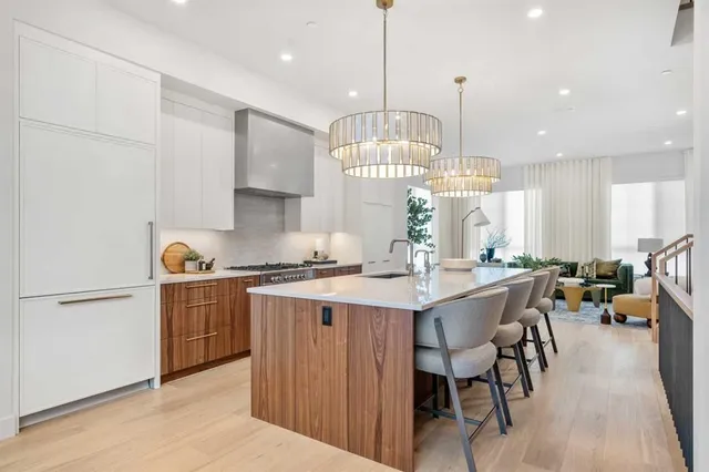 44 Greenwich Heath, Calgary