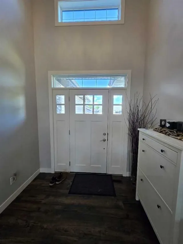 805 7 Ave, Fox Creek 5