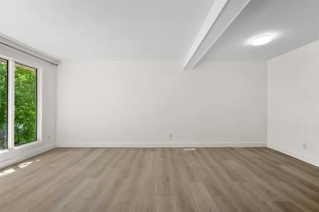 134 Erin Ridge Rd, Calgary 5