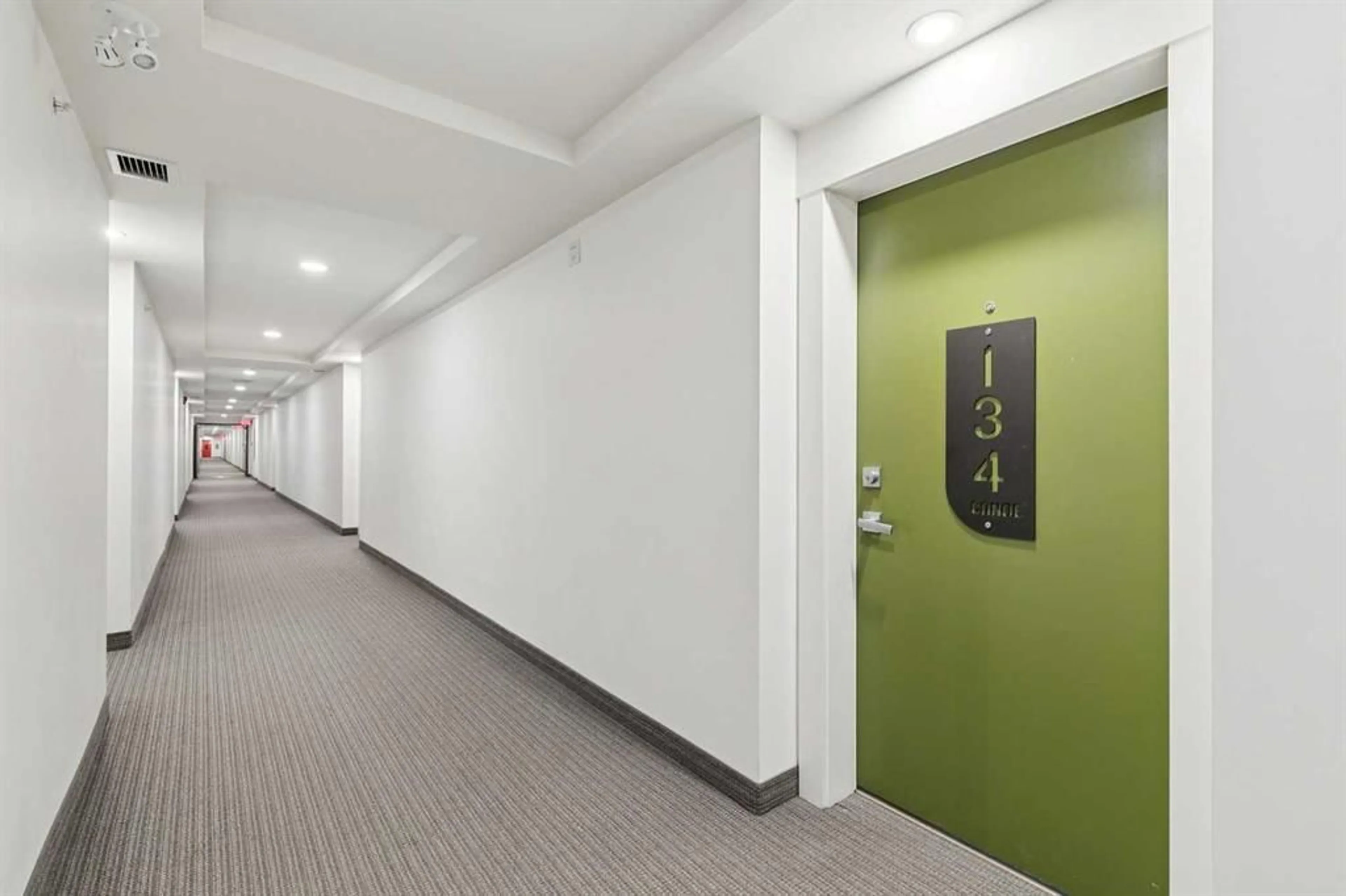 pillar/IMG-A2323840_4.jpg