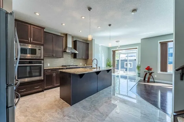 136 Legacy Cir, Calgary 5