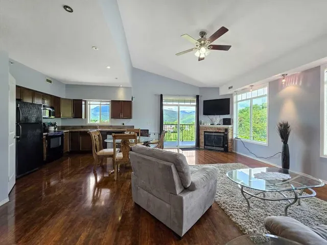 160 Moberly Road #404, Grande Cache 3