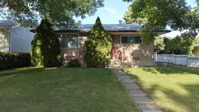 1424 Radisson Dr, Calgary 5