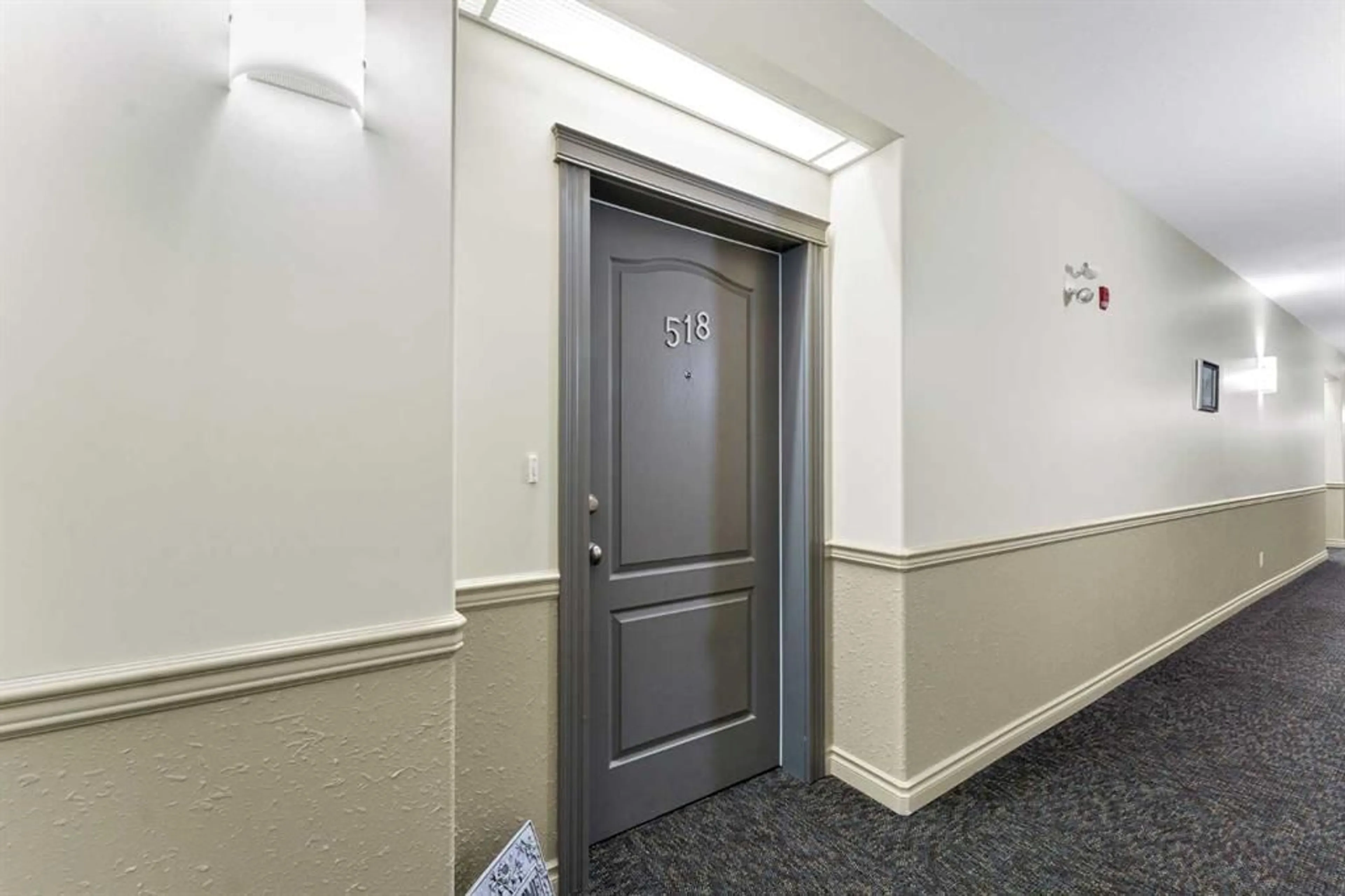 pillar/IMG-A2324987_2.jpg