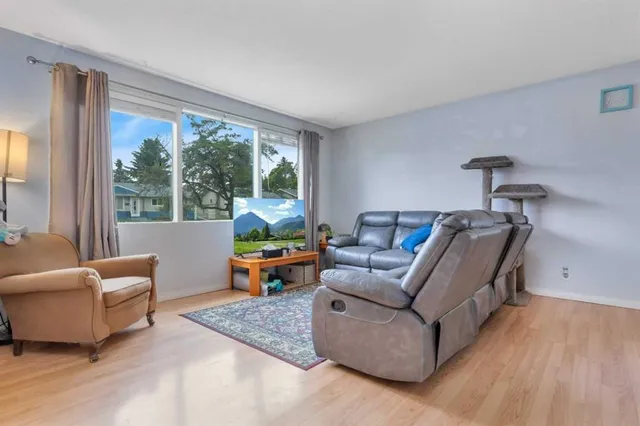 32 Otterbury Ave, Red Deer 5