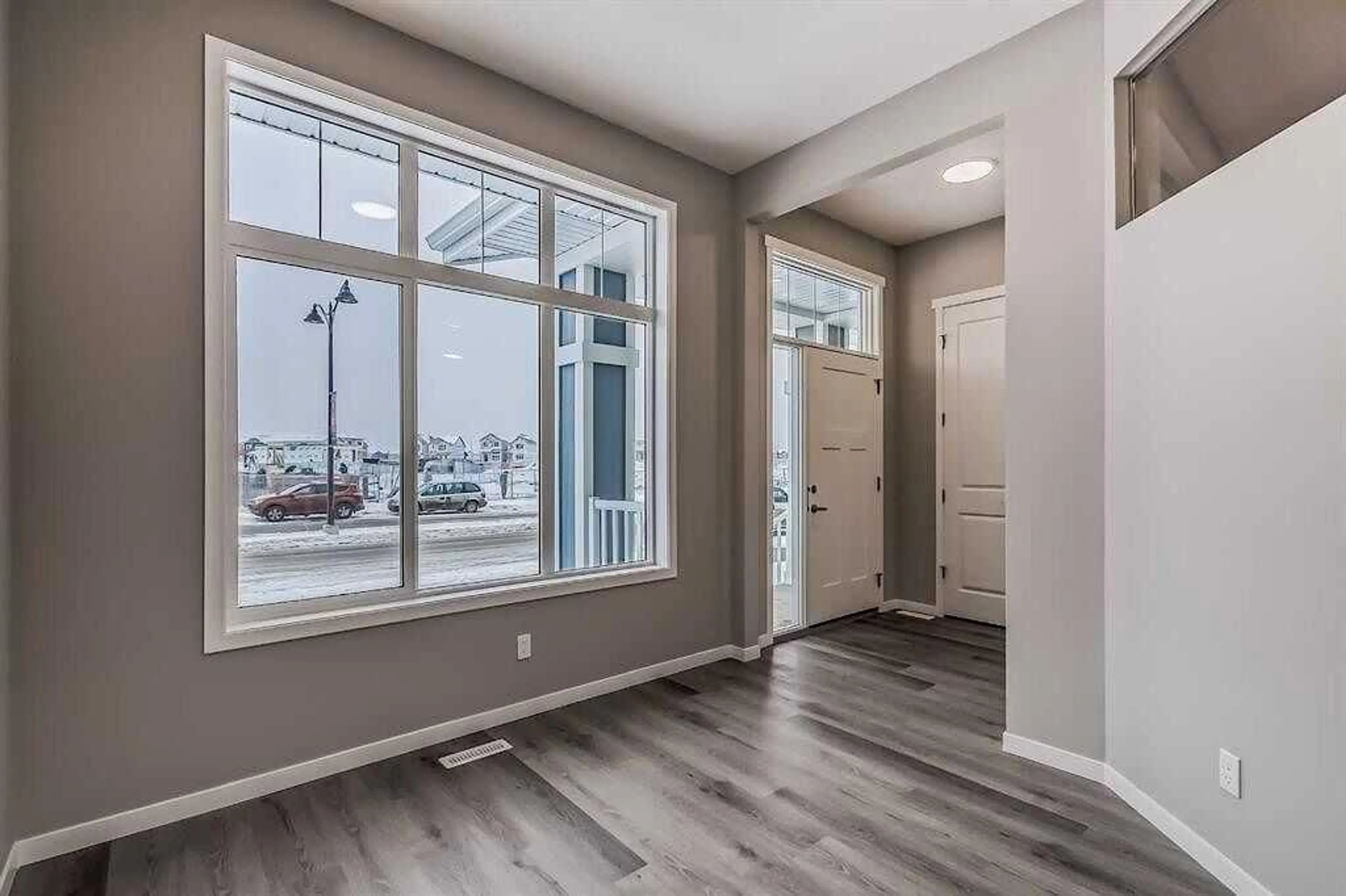 pillar/IMG-A2325153_3.jpg