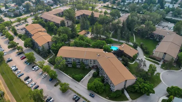 8948 Elbow Dr #809, Calgary 5