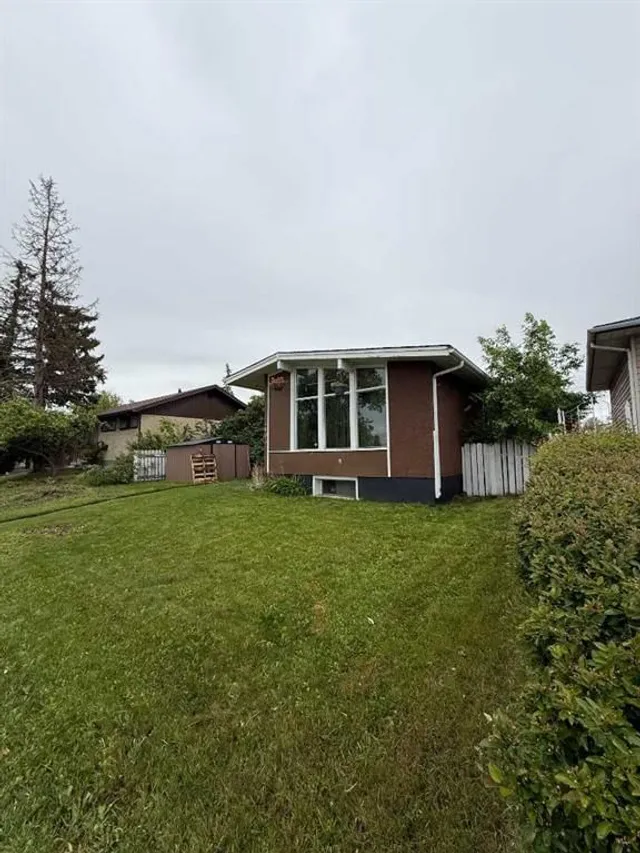 4603 Edmonton Trail, Calgary 4