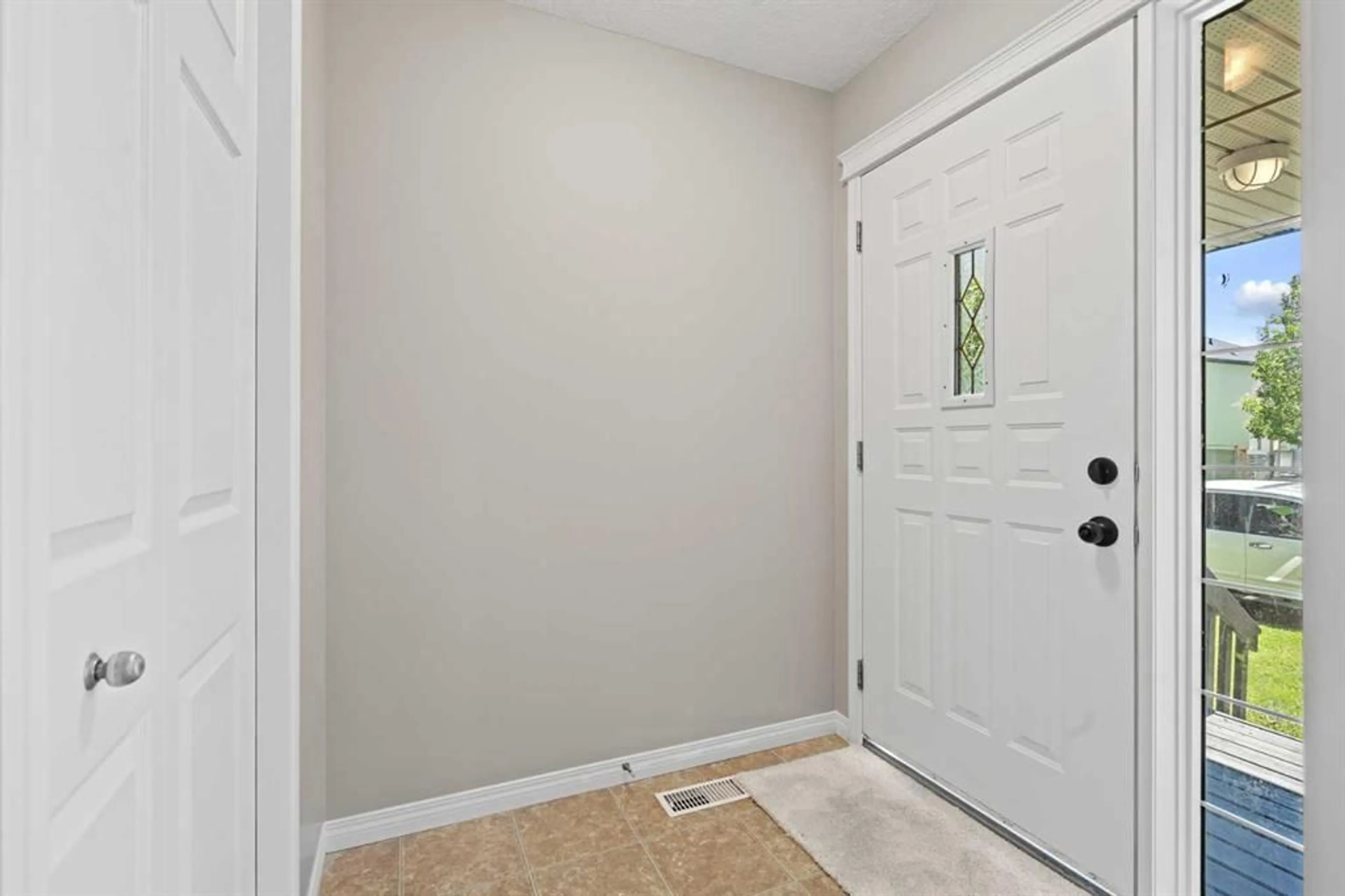 pillar/IMG-A2325561_3.jpg
