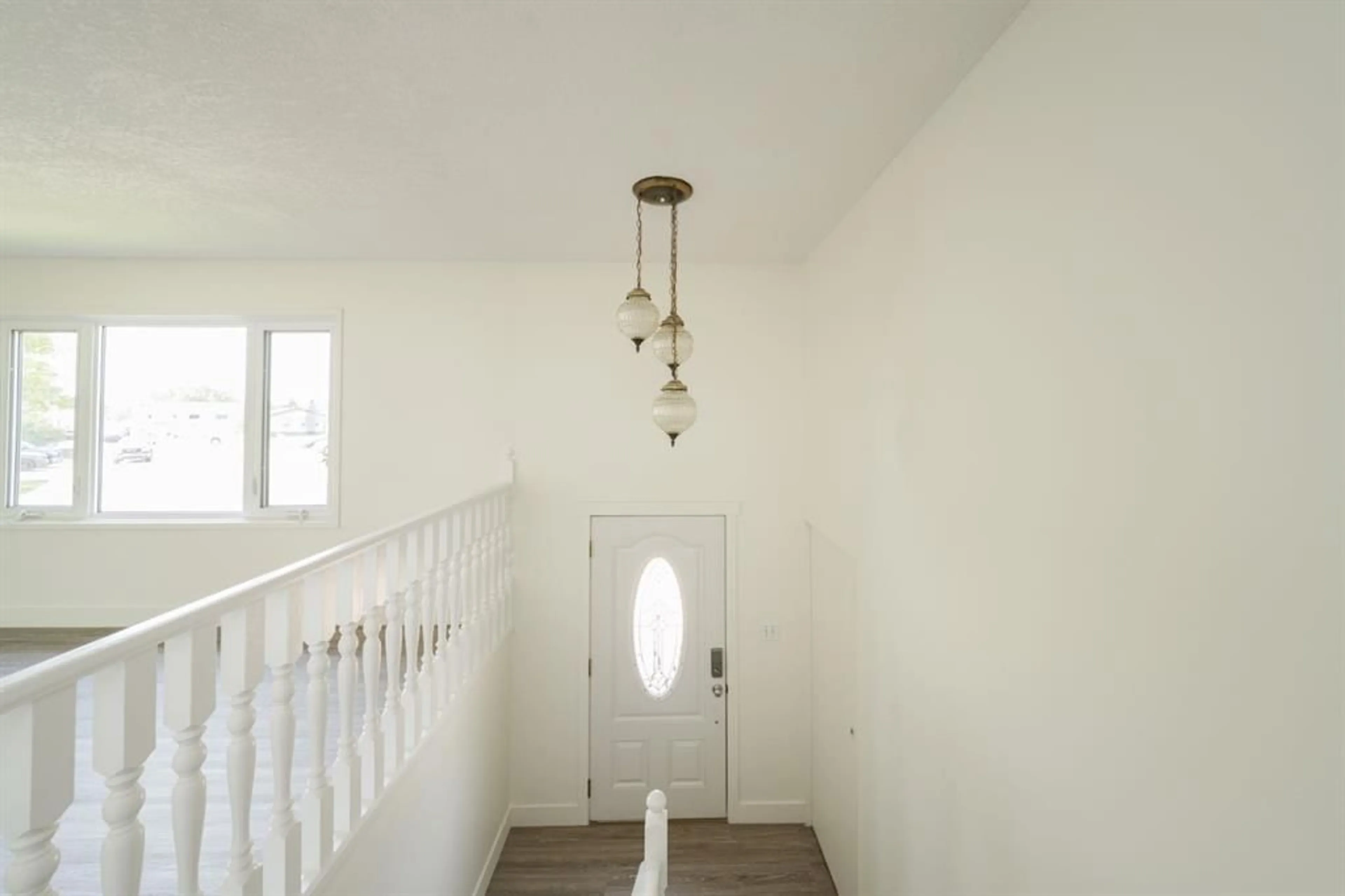 pillar/IMG-A2325639_3.jpg