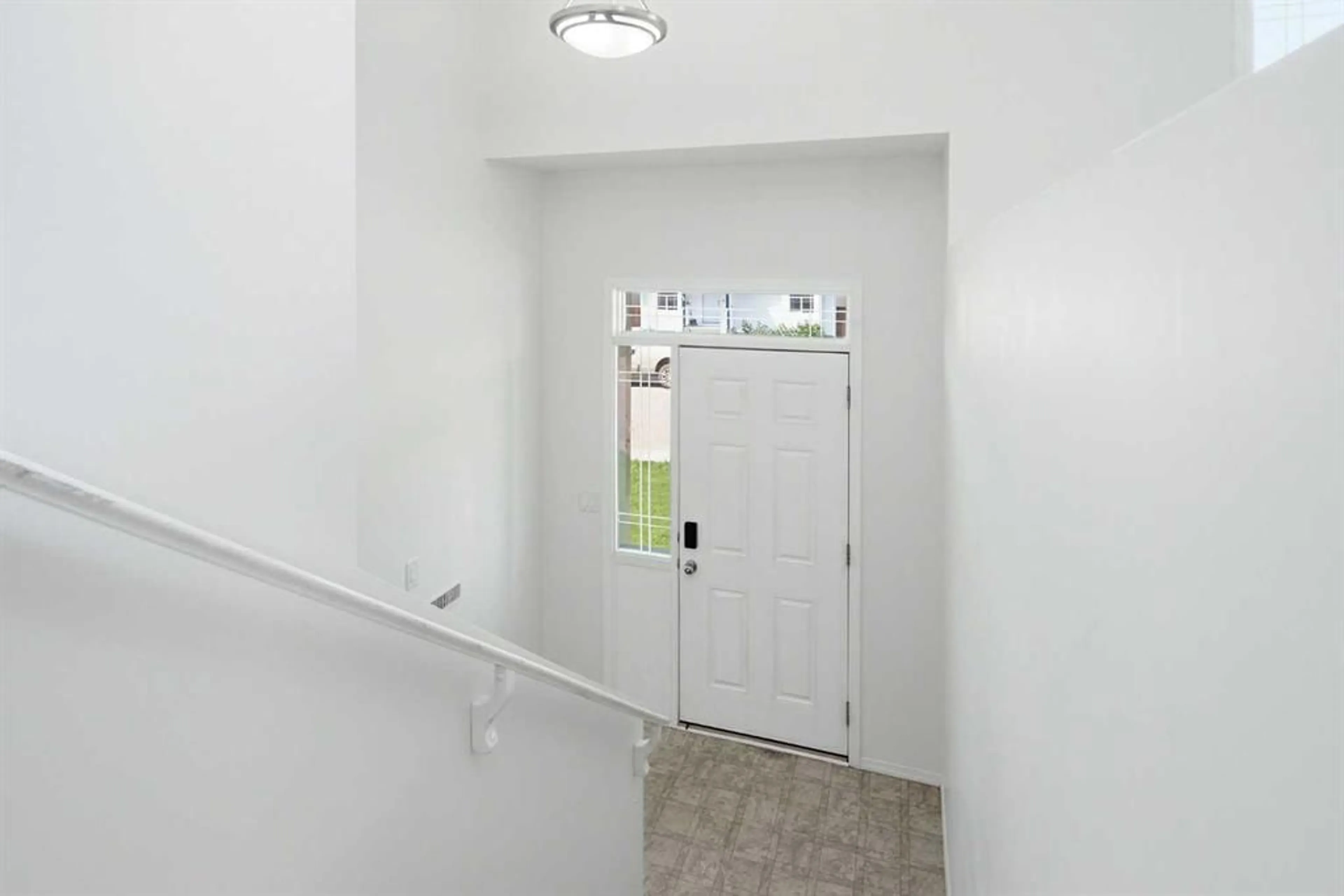 pillar/IMG-A2325746_3.jpg