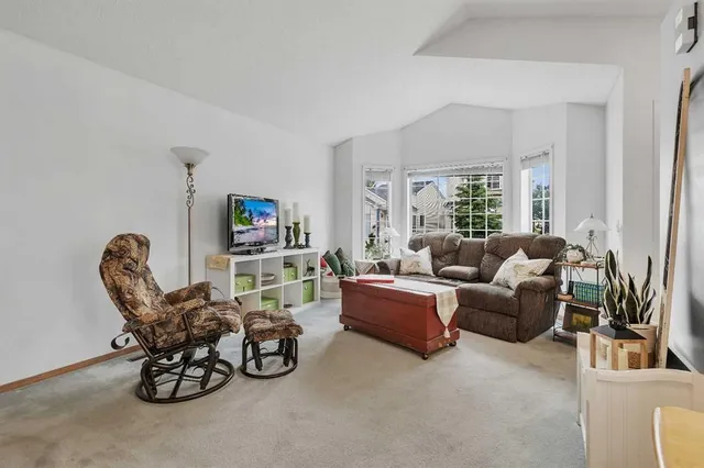 86 Coventry Lane, Calgary 5