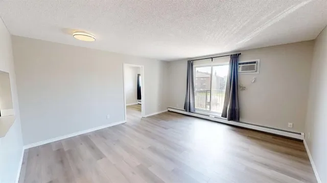 401 Columbia Blvd #311, Lethbridge 4